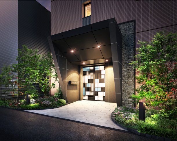 ENTRANCE APPROACH