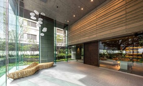 エントランスホール(2025年11月撮影)