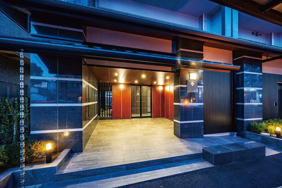 ENTRANCE