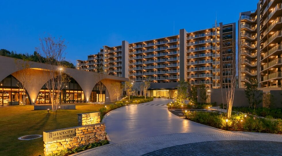 外観（イーストレジデンス）・コミュニティラボ