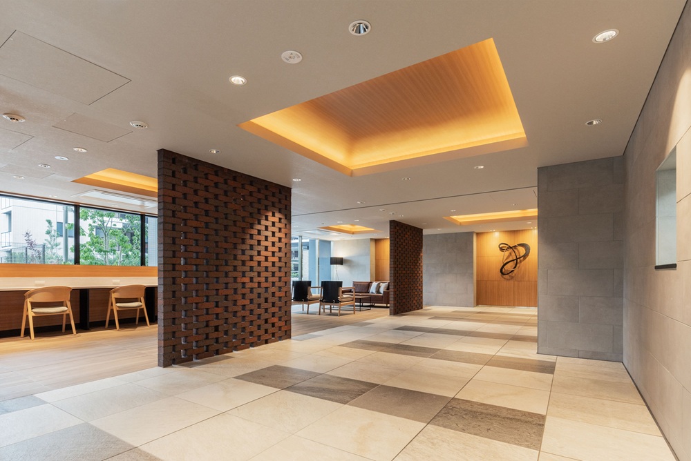 エントランスホール（西敷地）