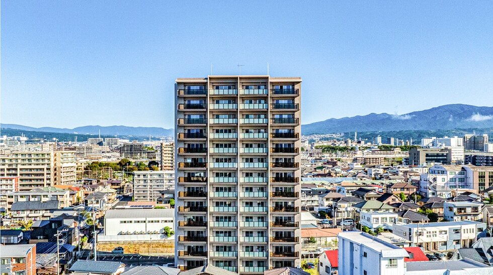 建物外観（南側から撮影）