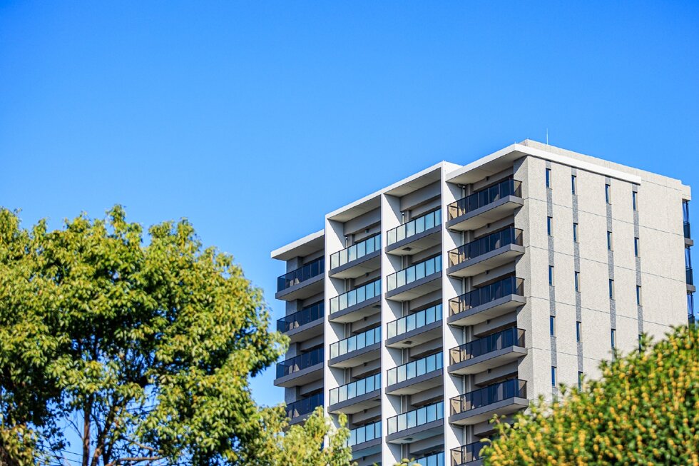 建物外観（南西側から撮影）