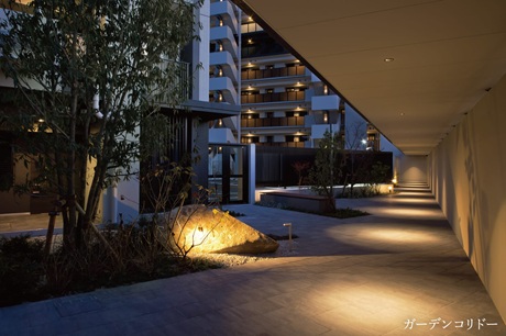 ガーデンコリドー