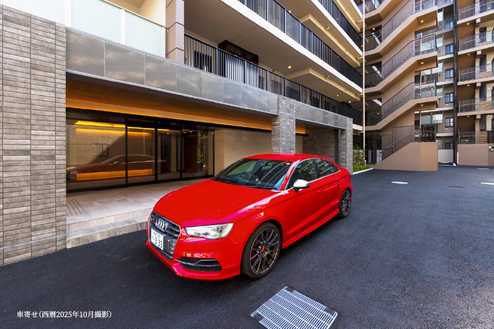 車寄せ（西暦2025年10月撮影）