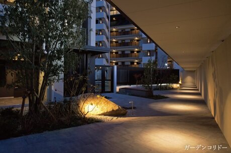 ガーデンコリドー