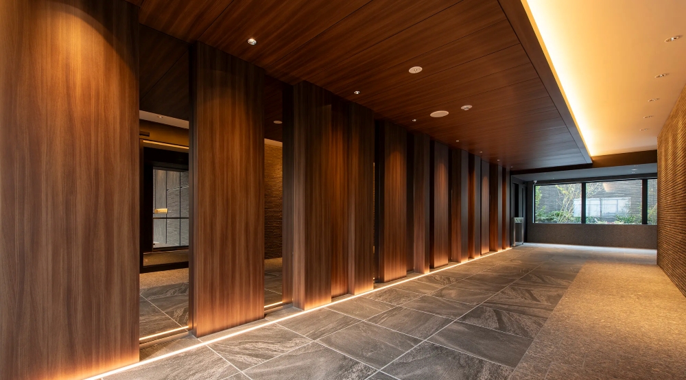 エントランスホール（2025年11月撮影）