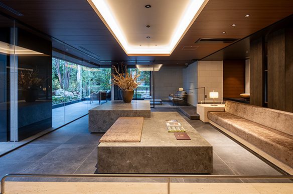 エントランスラウンジ