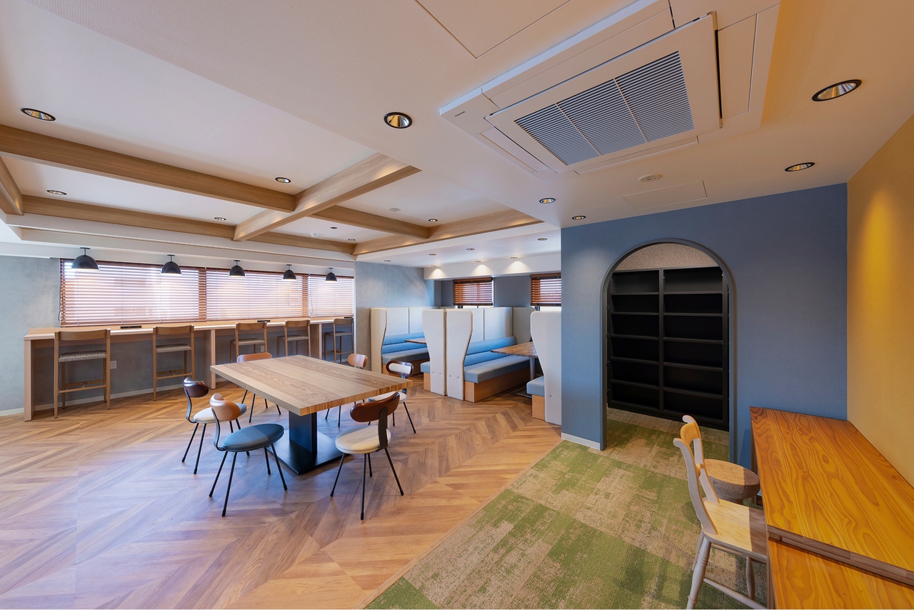 スカイラウンジ