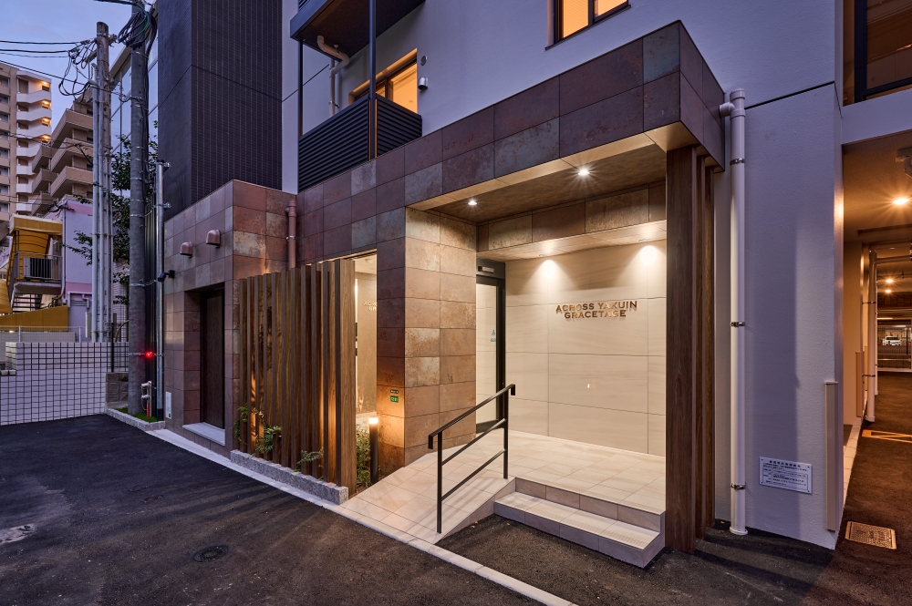 エントランス(2025年10月撮影)