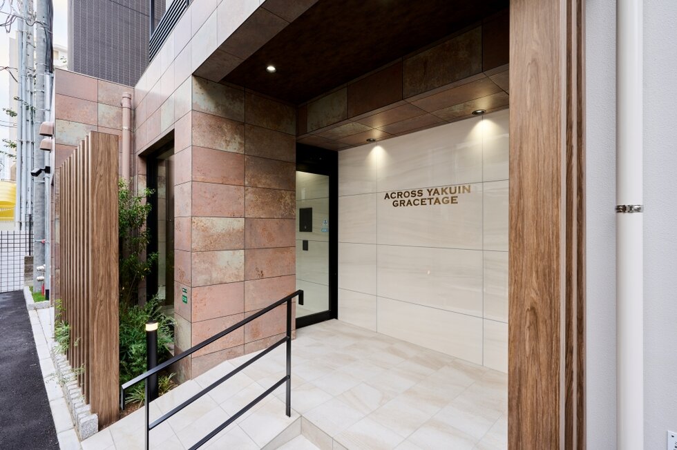 エントランス(2025年10月撮影)