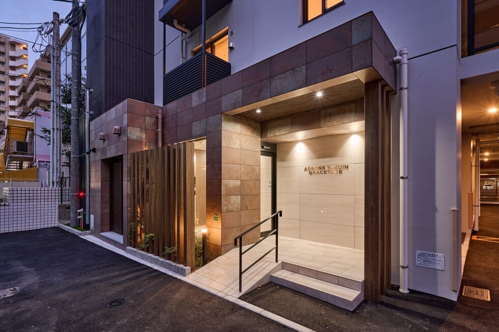 エントランス(2025年10月撮影)