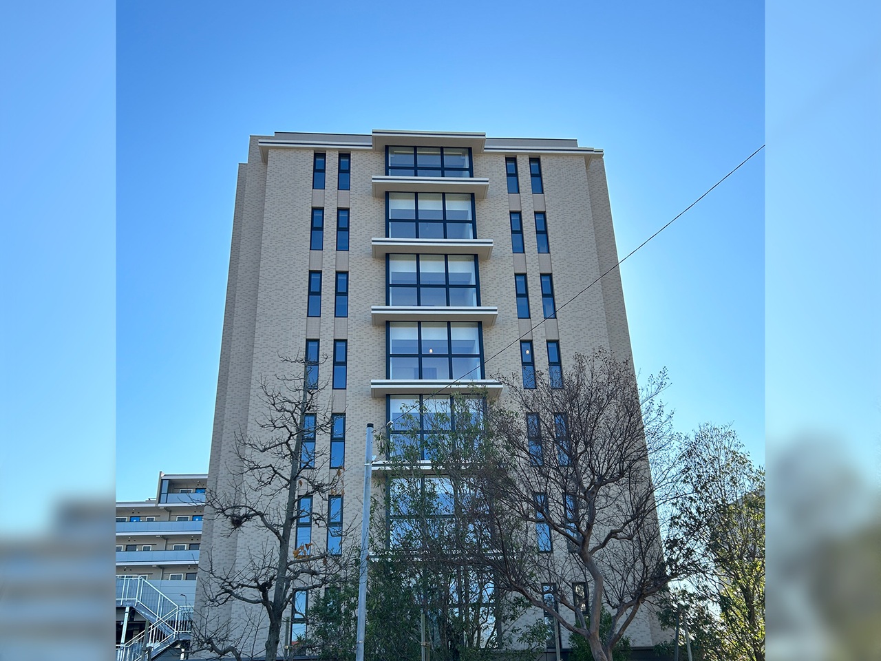 建物外観（2025年12月撮影）