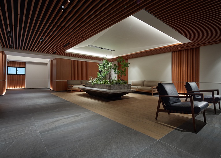 エントランスホール