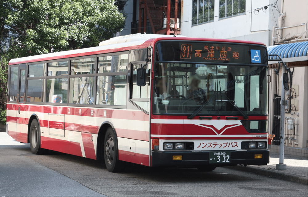 普段使いのアクセスは
敷地隣接のバス停利用もスムーズ。