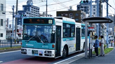 BUS バスのアクセス