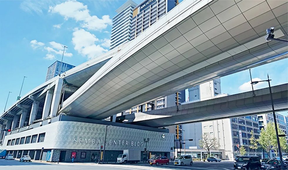 新大阪エリア、梅田エリアと並ぶビジネス街
「本町」駅まで 直通21分(20分)