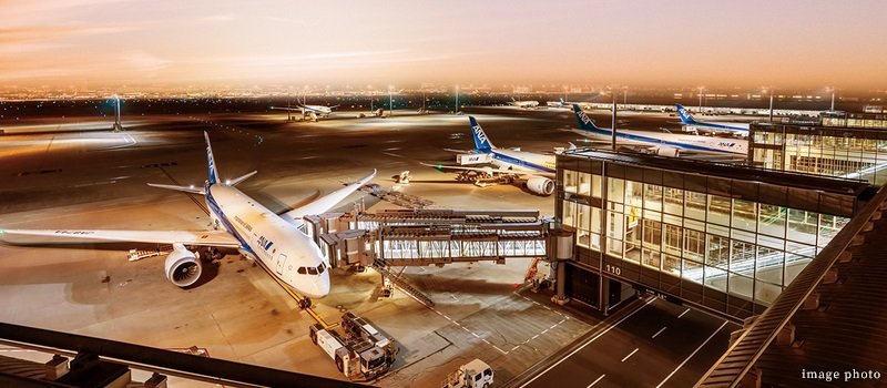 世界が近づく、国際空港へのスムーズアクセス。