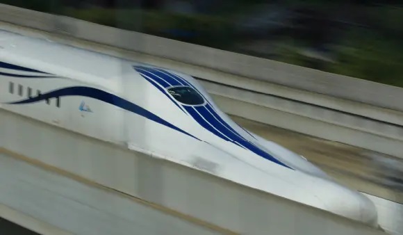 LINER
2027年以降開業予定の「リニア中央新幹線」。