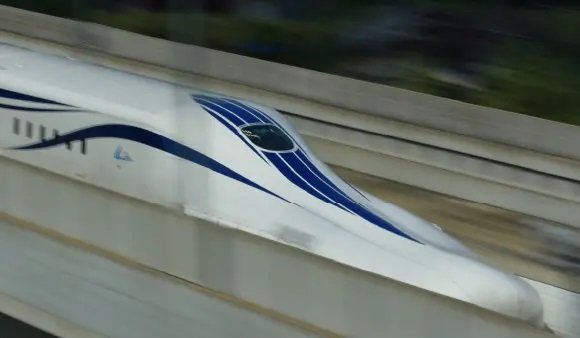 LINER
2027年以降開業予定の「リニア中央新幹線」。