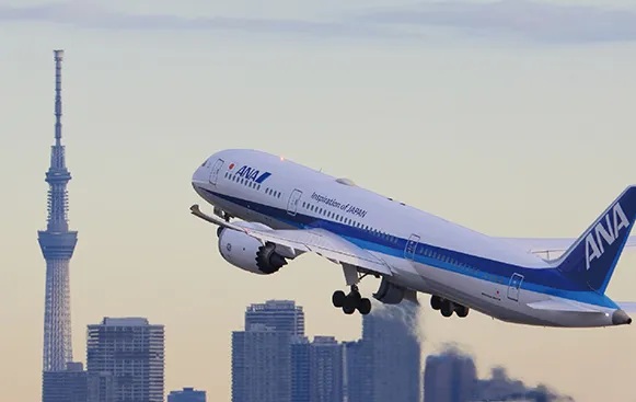 ｢所沢｣駅から羽田・成田両空港へ空港リムジンバスも発着。