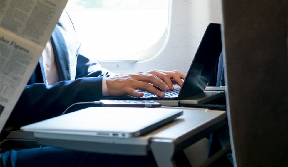 毎朝の通勤をより快適にする、中央線快速のグリーン車サービス。