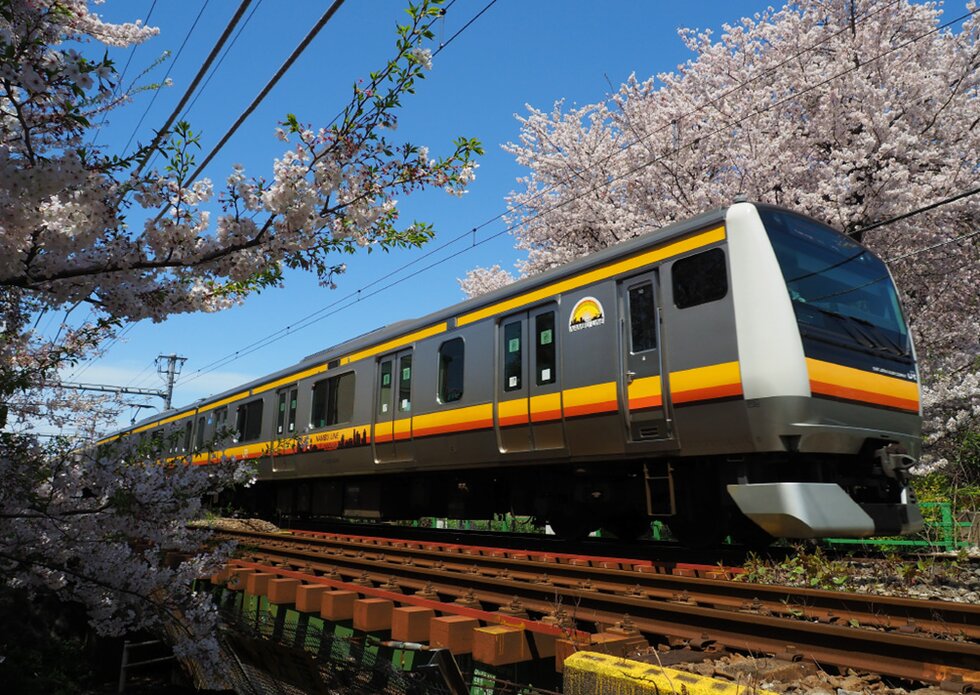 通勤特快で「新宿」へ直通2駅。
様々な都市につながるJR中央線快速。