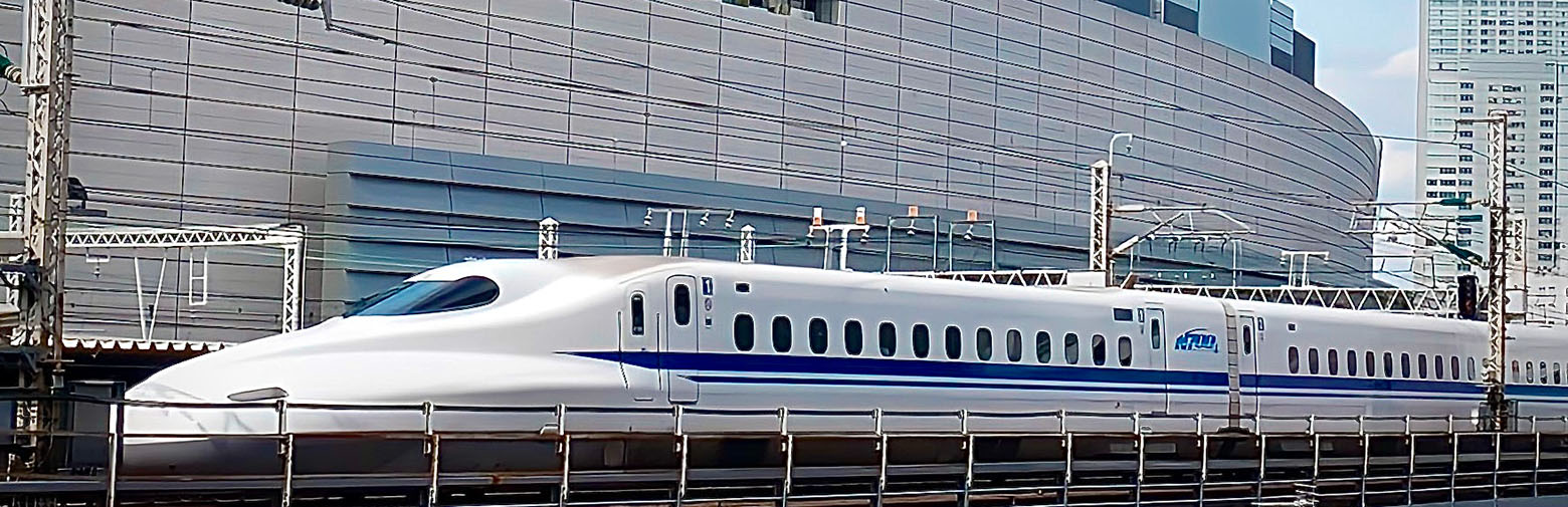 「東京」駅から全国への移動もスピーディ。