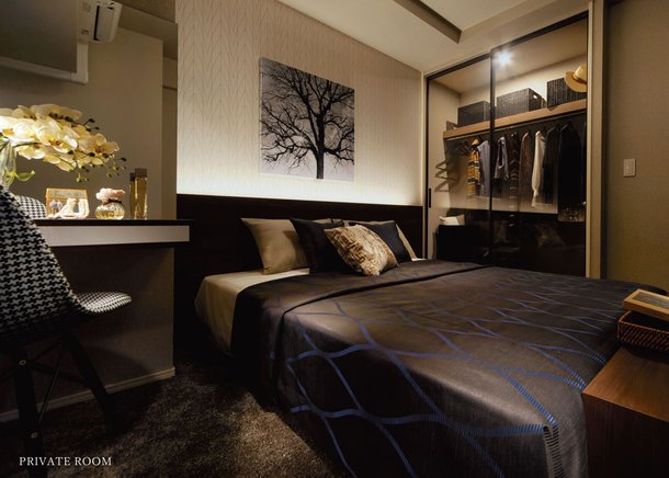 PRIVATE ROOM