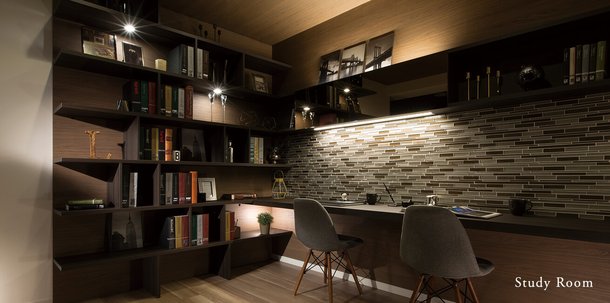 STUDY ROOM