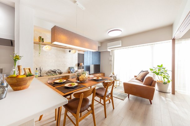 LIVING DINING KITCHEN