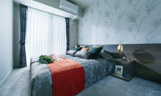 MASTER BEDROOM