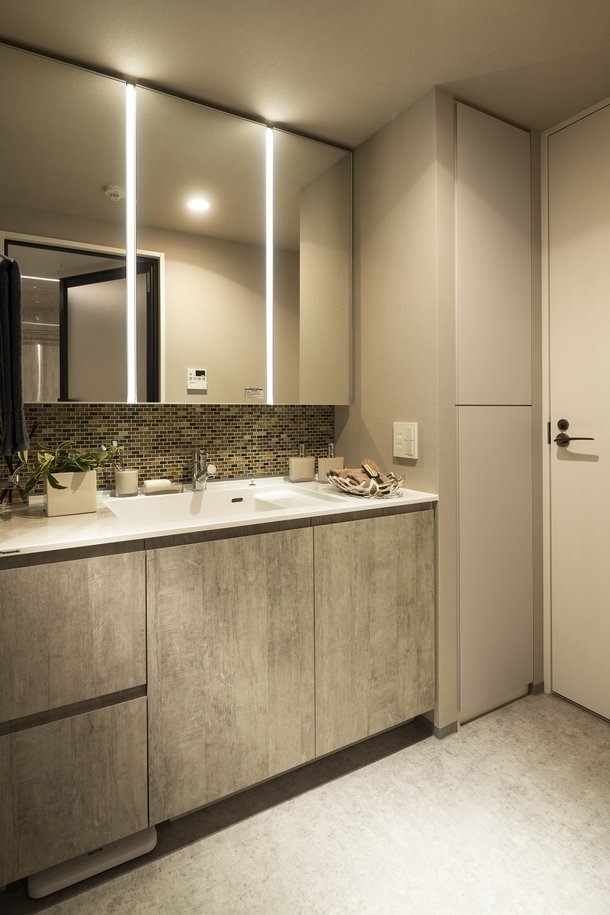 Powder Room