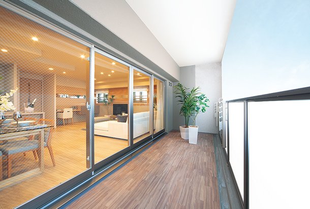 BALCONY