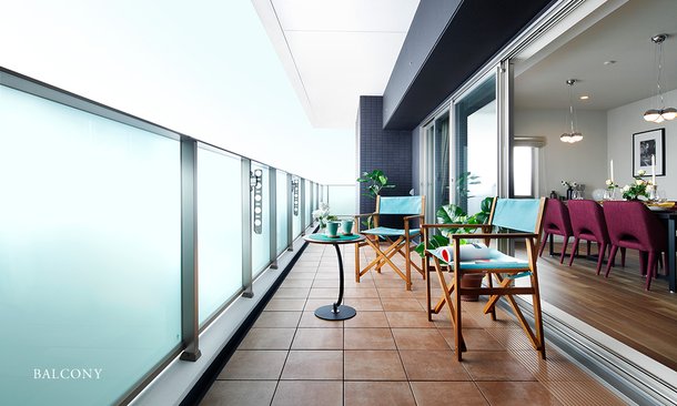BALCONY