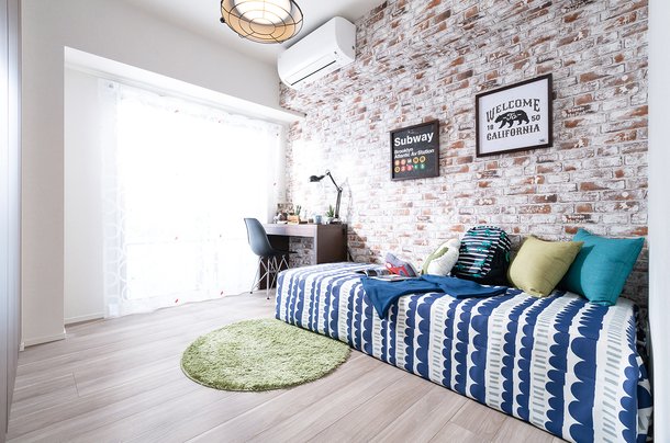 KIDS ROOM