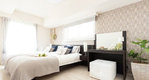 MASTER BED ROOM