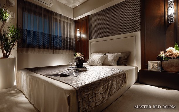 MASTER BED ROOM