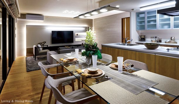 LIVING & DINING ROOM