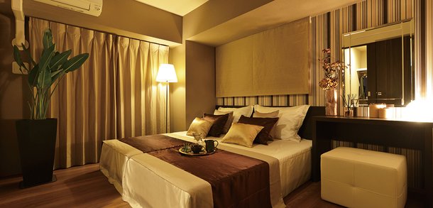Master Bed Room