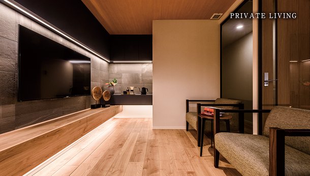 PRIVATE LIVING