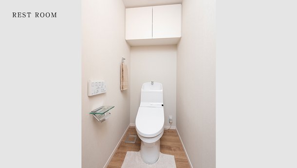 REST ROOM