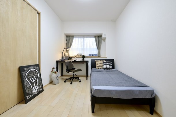 Bed Room