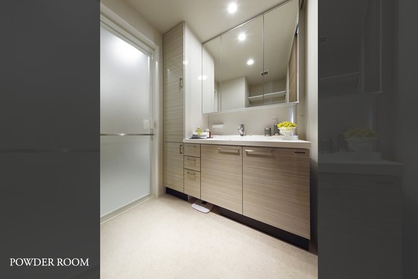 POWDER ROOM