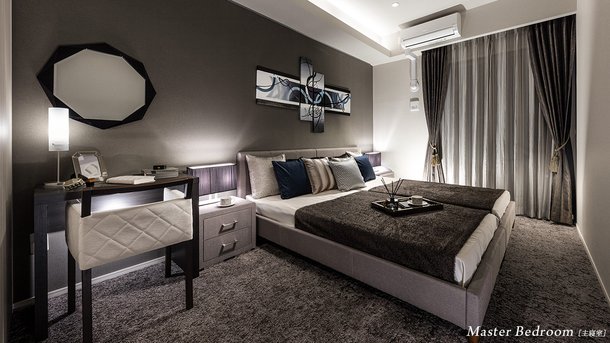 MASTER BEDROOM