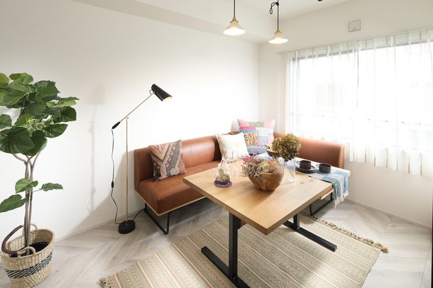 PRIVATE ROOM