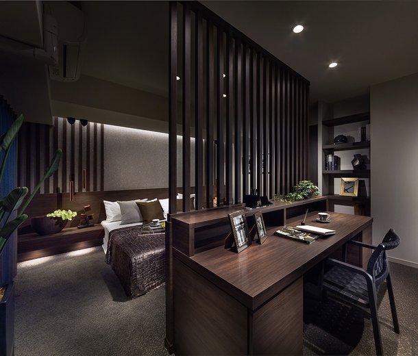 MASTER BEDROOM