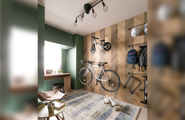 HOBBY ROOM