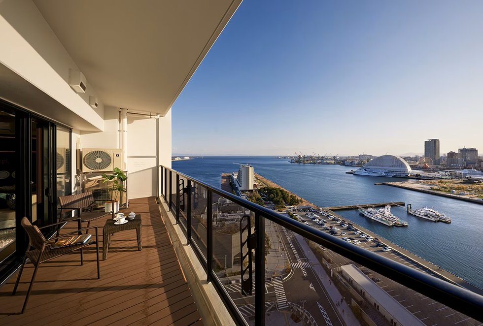 BALCONY（WEST1702号室）