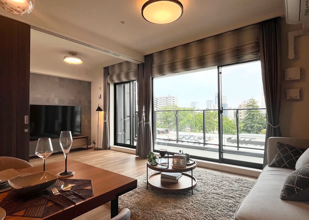 Living Dining Room（702号室）